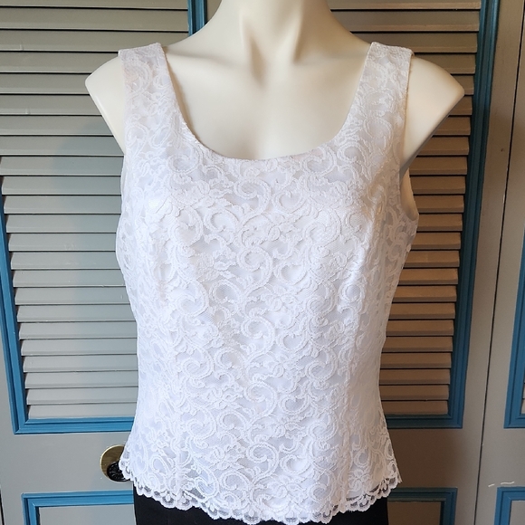 Tahari White Lace Blouse - Picture 1 of 12
